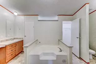 418 County Rd 643, Kenefick, TX 77535 - Photo 20