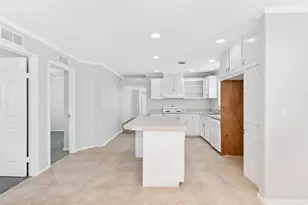 21430 Cherry Canyon Ln, Tomball, TX 77375 - Photo 4