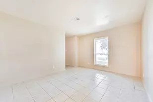 741 Rutgers Ln, Deer Park, TX 77536 - Photo 4
