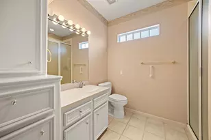 19003 Windsor Lakes Dr, Houston, TX 77094 - Photo 36