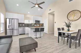 286 Westchase, Montgomery, TX 77316 - Photo 4