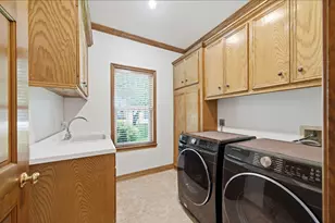 2516 Woodcreek Dr, Pearland, TX 77581 - Photo 22