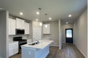 7052 Silverleaf Oak St, Conroe, TX 77304 - Photo 4