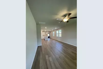 7052 Silverleaf Oak Street, Conroe, TX 77304 - Photo 8