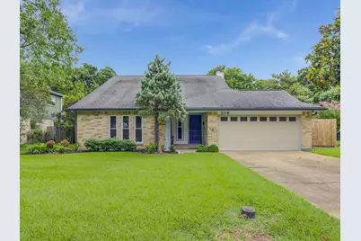 208 Old Oaks, League City, TX 77573 - Photo 4