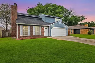 15830 Pipers View Dr, Houston, TX 77598 - Photo 1