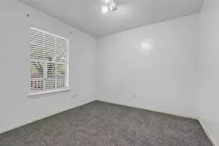 15830 Pipers View Dr, Houston, TX 77598 - Photo 20