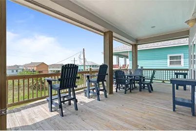 982 S Redfish, Crystal Beach, TX 77650 - Photo 12