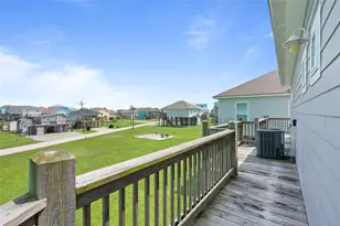982 S Redfish, Crystal Beach, TX 77650 - Photo 12