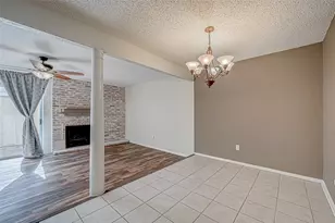 11605 Southlake Dr, Houston, TX 77077 - Photo 22