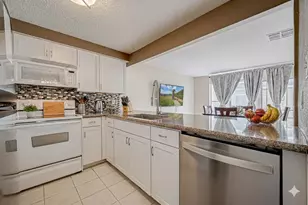 11605 Southlake Dr, Houston, TX 77077 - Photo 6