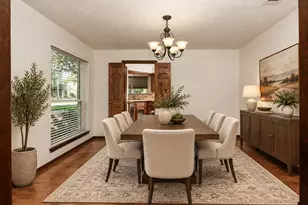 62 Huntsmans Horn Cir, The Woodlands, TX 77380 - Photo 4