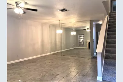 17481 Red Oak Drive #17481, Houston, TX 77090 - Photo 6