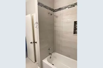 17481 Red Oak Drive #17481, Houston, TX 77090 - Photo 34
