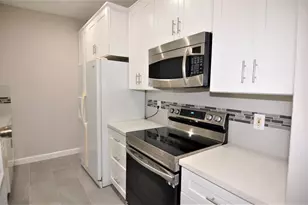 17481 Red Oak Dr, Houston, TX 77090 - Photo 12