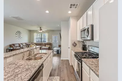 2221 Raider Drive, Conroe, TX 77301 - Photo 16