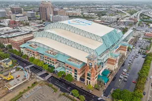 1111 Caroline St, Houston, TX 77010 - Photo 38