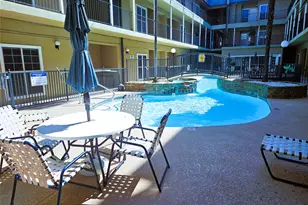 921 Marine Dr, Galveston, TX 77550 - Photo 4