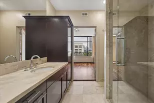 5005 Hidalgo St, Houston, TX 77056 - Photo 10