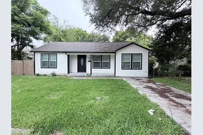1903 Little Street, La Marque, TX 77568 - Photo 2