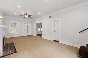 1210 Hawthorne St, Houston, TX 77006 - Photo 6