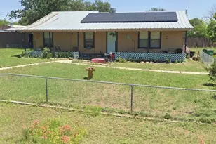 107 Buttercup St, Kingsland, TX 78639 - Photo 4