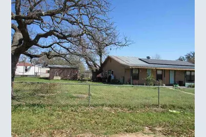 107 Buttercup Street, Kingsland, TX 78639 - Photo 2