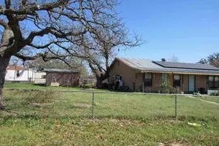 107 Buttercup St, Kingsland, TX 78639 - Photo 2