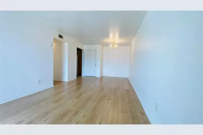 2824 S Bartell Drive #28, Houston, TX 77054 - Photo 2