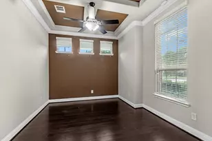 15819 Graham Spring Ln, Houston, TX 77044 - Photo 22