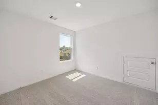 13807 Lago Vis Dr, Iowa Colony, TX 77583 - Photo 16