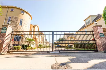 1314 Sherwood Springs Lane, Houston, TX 77043 - Photo 6