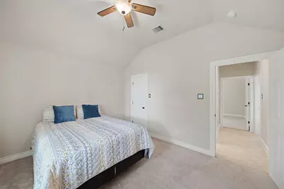 527 Jordan Creek Court, League City, TX 77573 - Photo 42