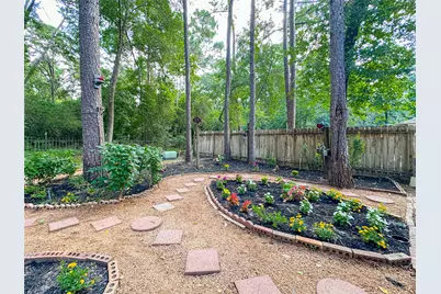 93 N Acacia Park Circle, The Woodlands, TX 77382 - Photo 38
