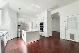 93 N Acacia Park Cir, The Woodlands, TX 77382 - Photo 16