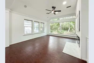 93 N Acacia Park Circle, The Woodlands, TX 77382 - Photo 6