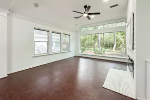 93 N Acacia Park Cir, The Woodlands, TX 77382 - Photo 6