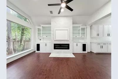 93 N Acacia Park Circle, The Woodlands, TX 77382 - Photo 8