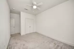 9448 Kerrwood Ln, Houston, TX 77080 - Photo 20
