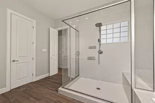 1040 W 26th St, Houston, TX 77008 - Photo 36