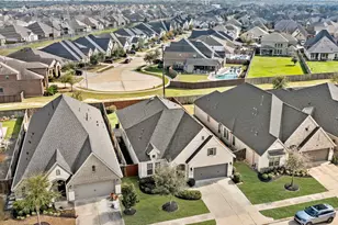 6919 Myrtle Dr, Katy, TX 77493 - Photo 2