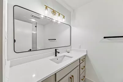 221 Montwood, Seguin, TX 78155 - Photo 24