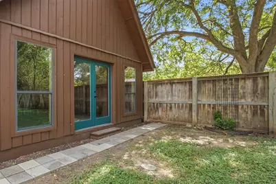 221 Montwood, Seguin, TX 78155 - Photo 46