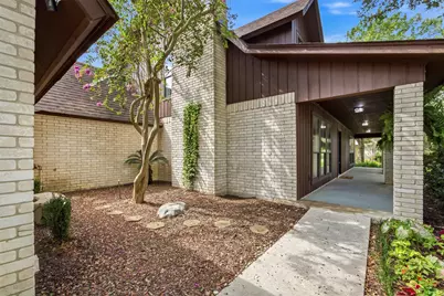 221 Montwood, Seguin, TX 78155 - Photo 2