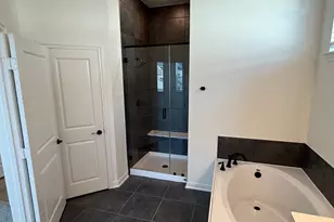 127 West Coralburst Loop, Montgomery, TX 77316 - Photo 8