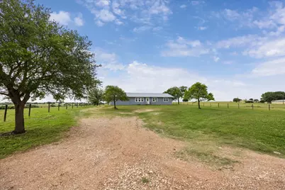 4435 Hartfield Road, Round Top, TX 78954 - Photo 4