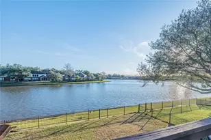 3126 Waters Way Dr, Sugar Land, TX 77478 - Photo 4