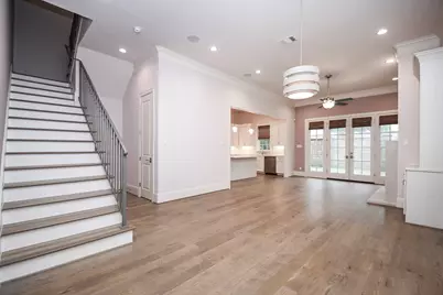 949 Dunleigh Meadows Lane, Houston, TX 77055 - Photo 10