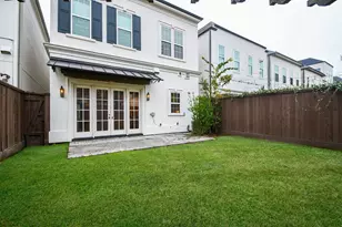 949 Dunleigh Meadows Ln, Houston, TX 77055 - Photo 38