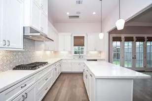 949 Dunleigh Meadows Ln, Houston, TX 77055 - Photo 16